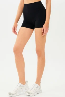 Airweight High Waist 3.5” Short