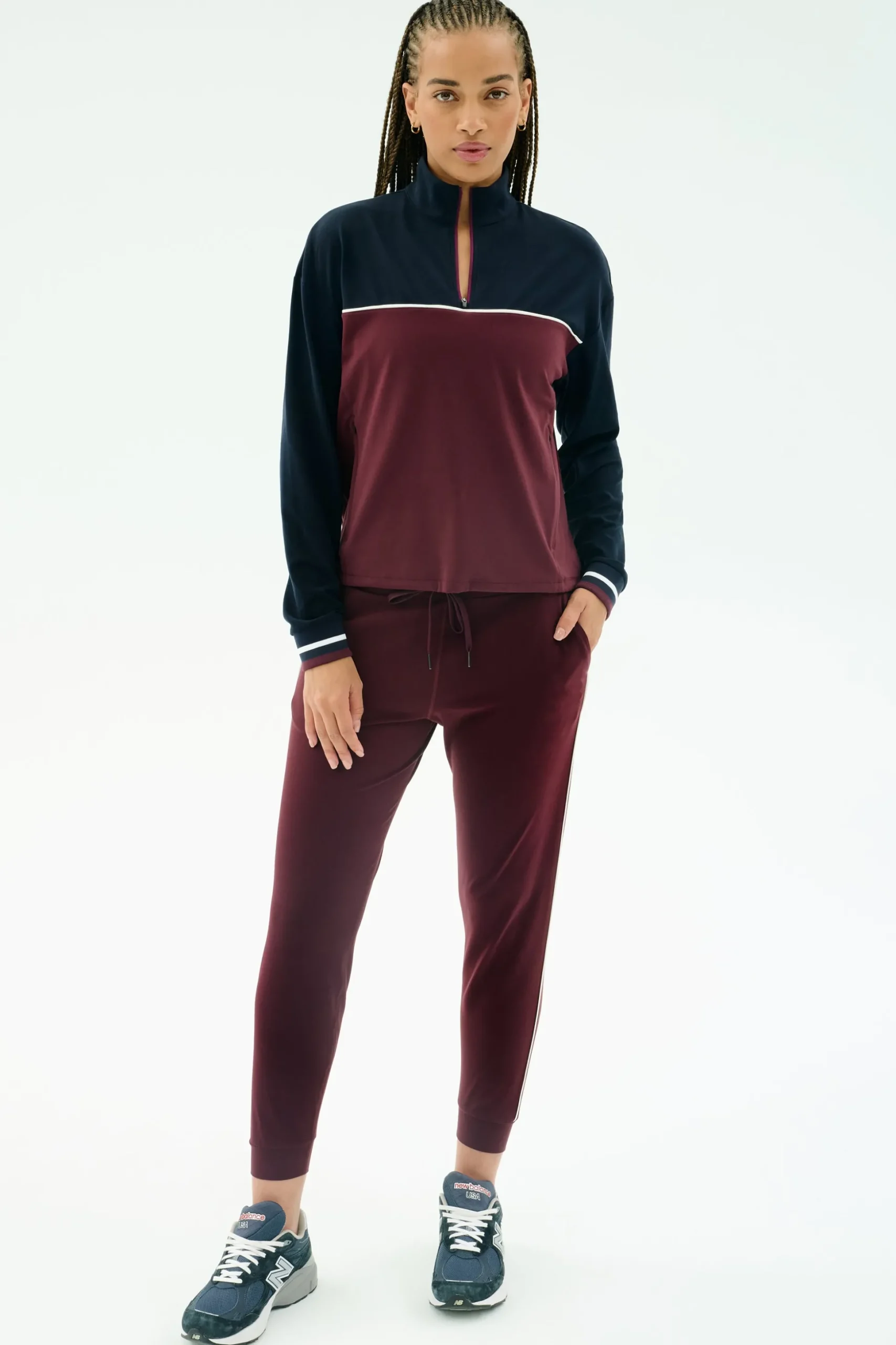 Airweight Jogger 7/8 with Piping