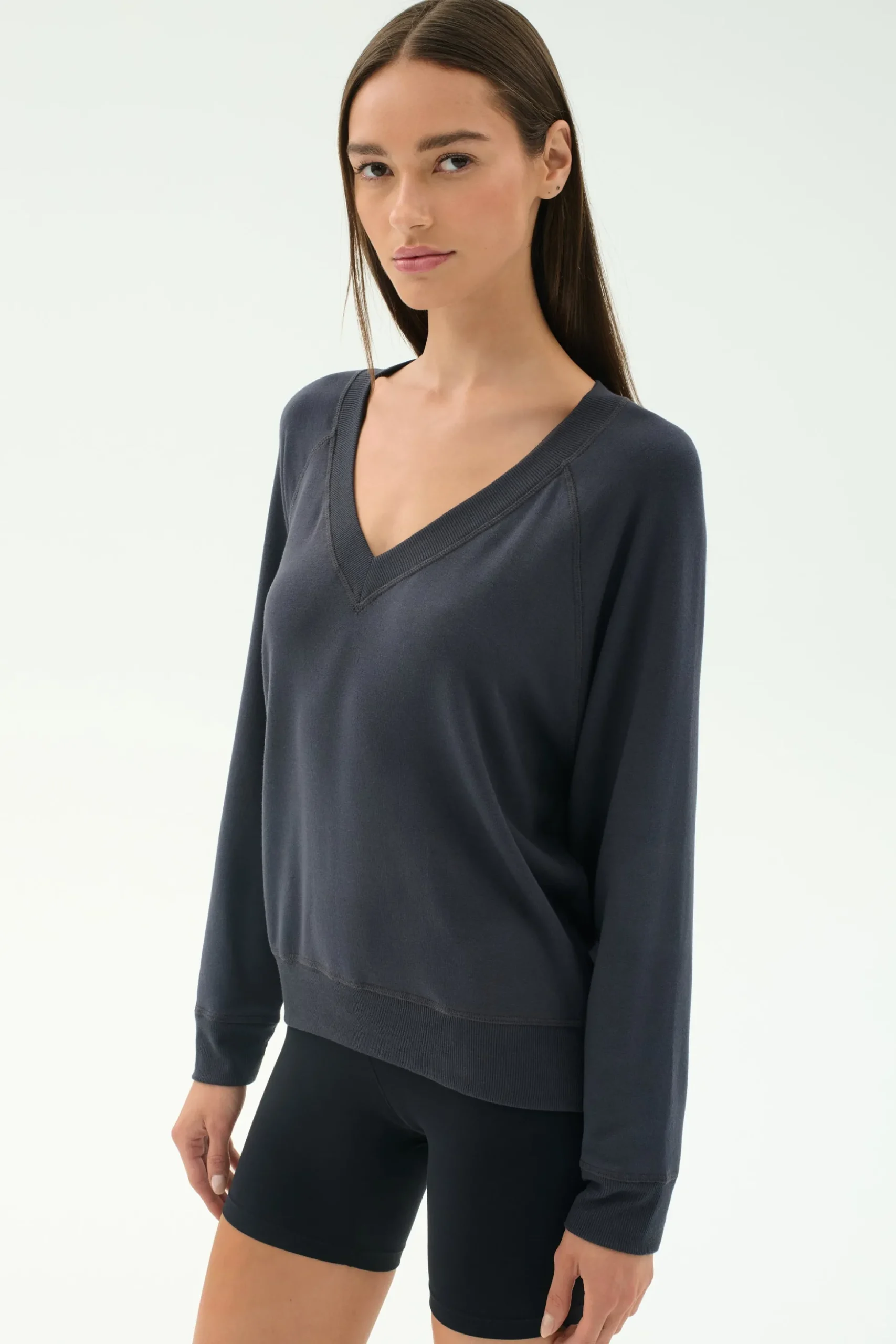 Bennie Fleece V Neck Sweatshirt