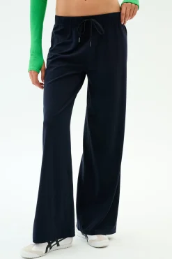 Brynn Airweight Pant