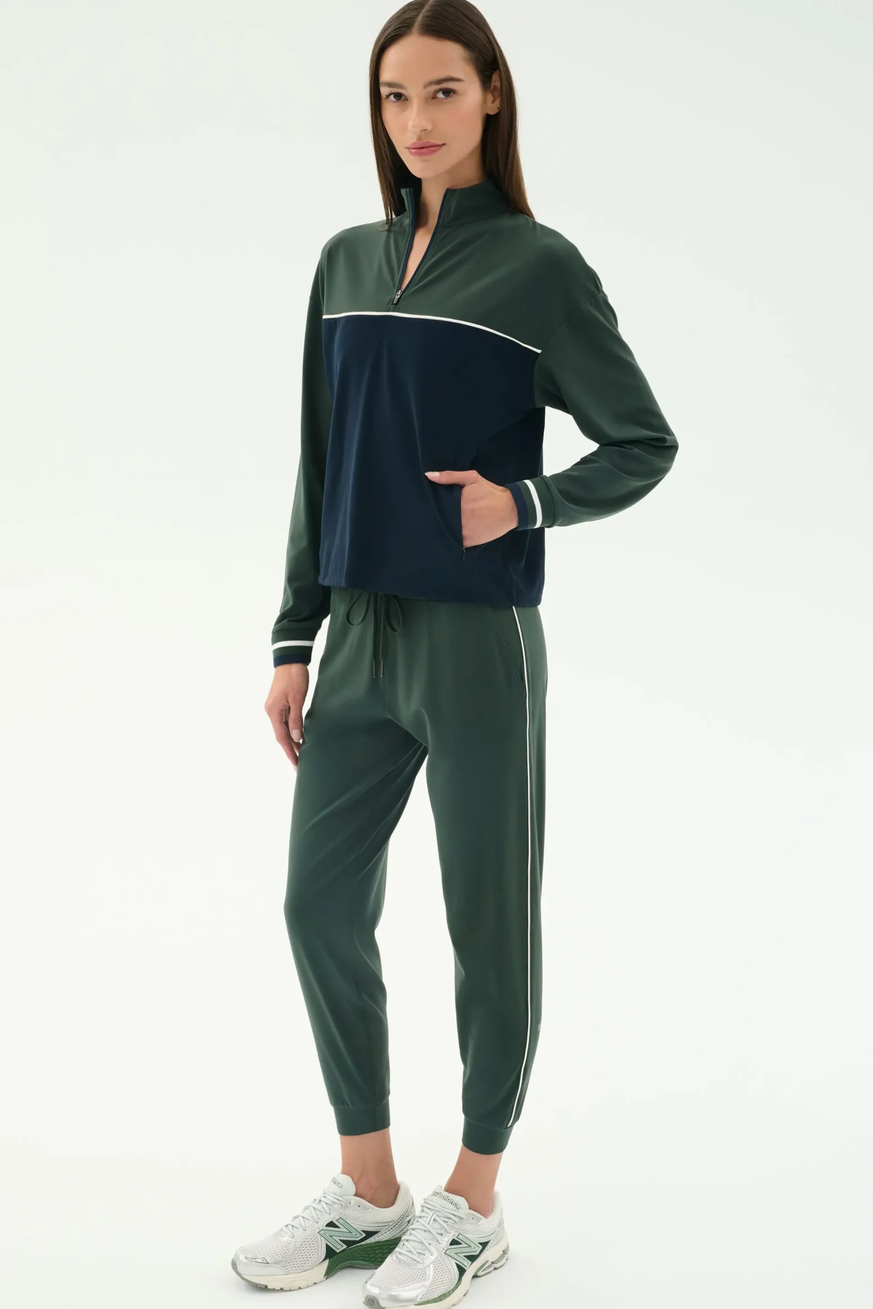 Millie Airweight Half Zip