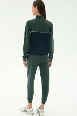 Millie Airweight Half Zip